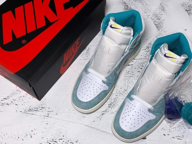Cheap 555088-311 Retro Air Jordan OG Green 1 High Turbo 0713